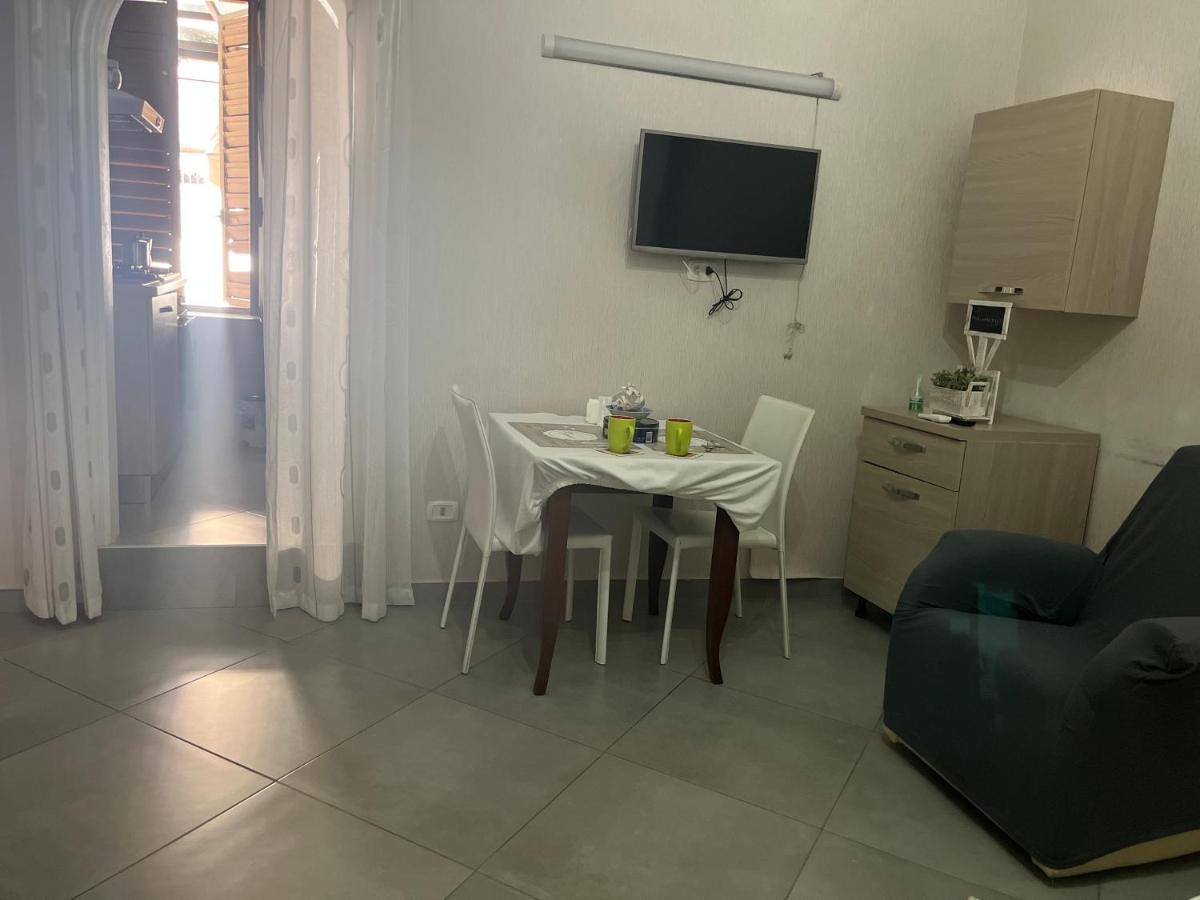Apartamento Lacasinadisofisa Nápoles Exterior foto